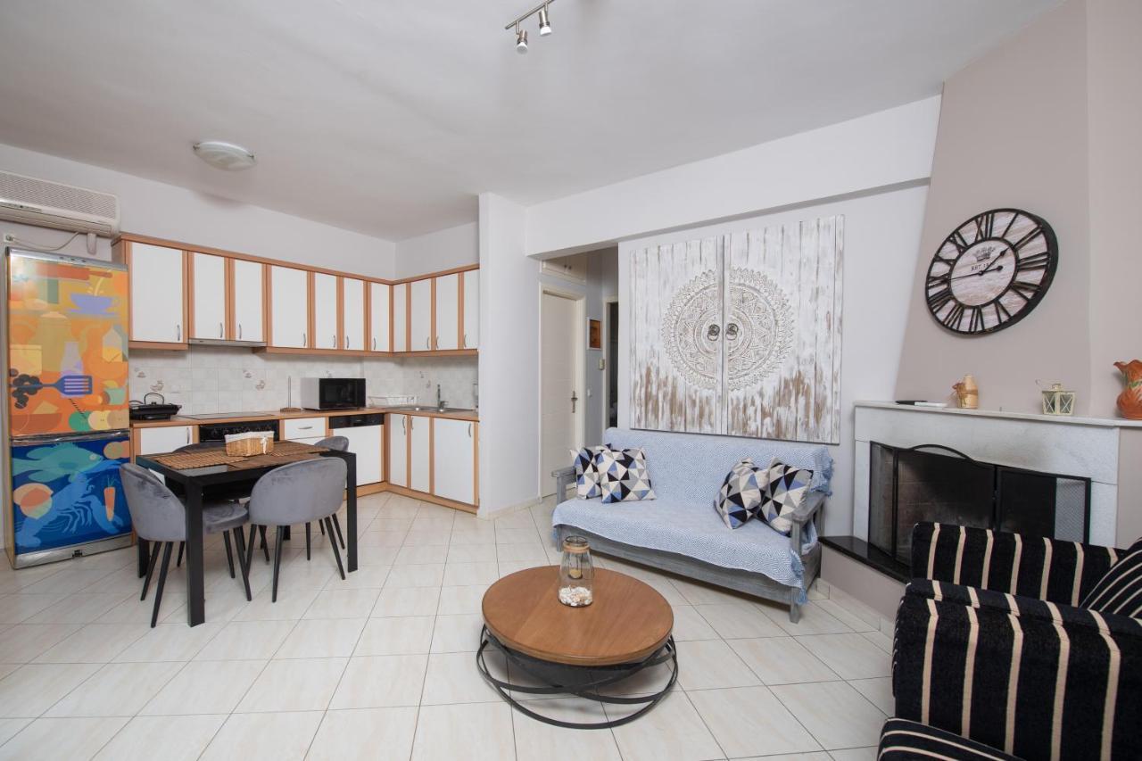 Punda 4 Seasons Appartement Diakopto Buitenkant foto