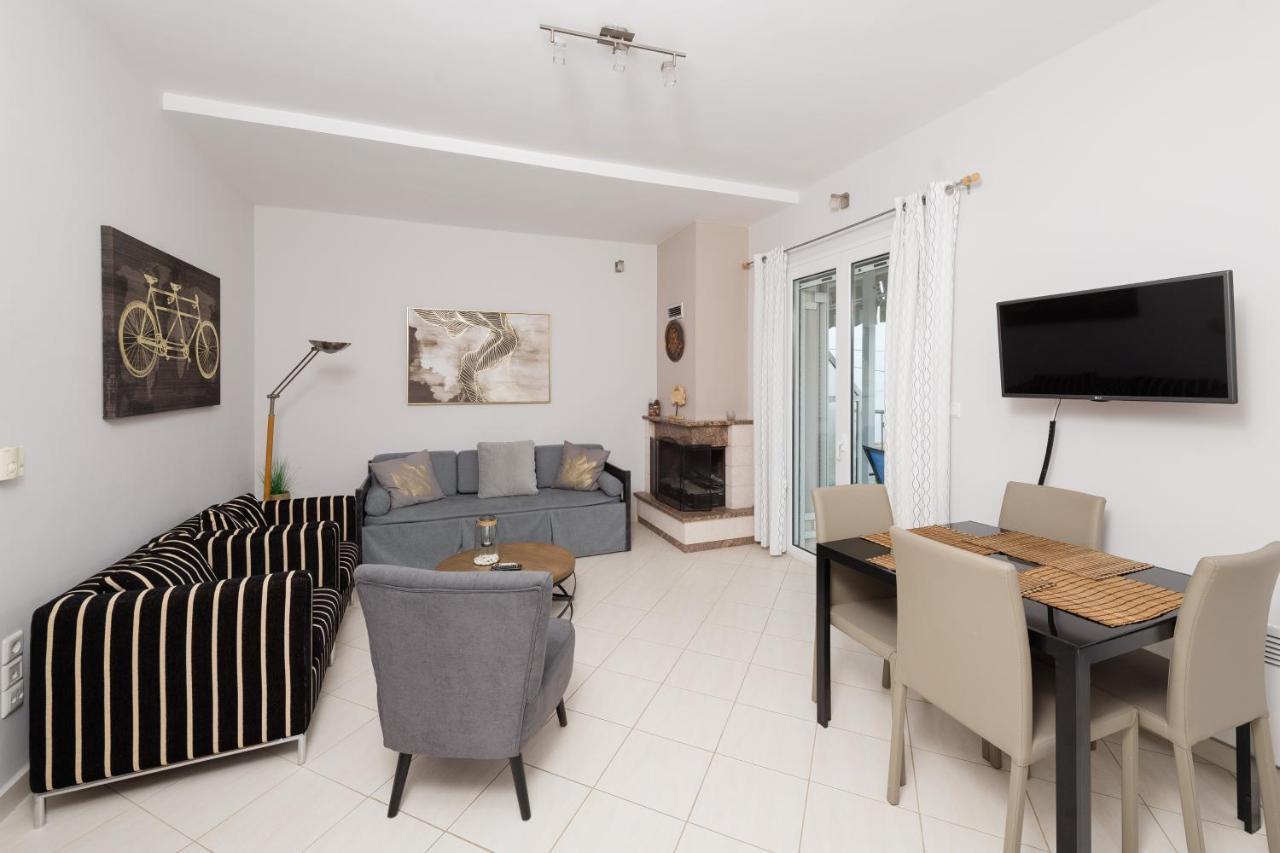 Punda 4 Seasons Appartement Diakopto Buitenkant foto