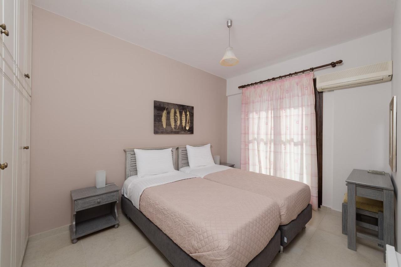 Punda 4 Seasons Appartement Diakopto Buitenkant foto