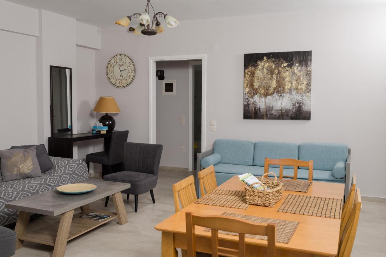 Punda 4 Seasons Appartement Diakopto Buitenkant foto