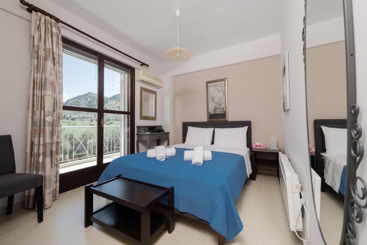 Punda 4 Seasons Appartement Diakopto Buitenkant foto