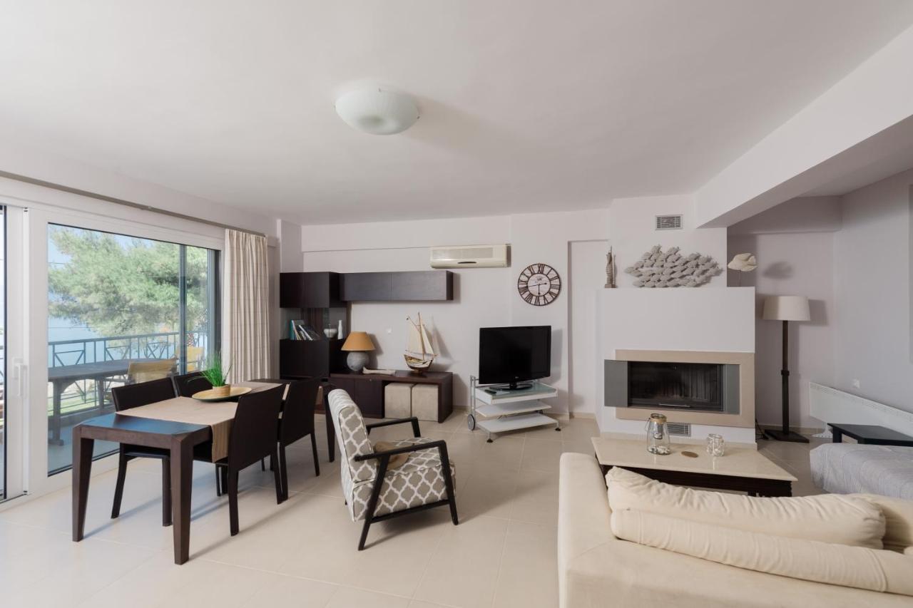 Punda 4 Seasons Appartement Diakopto Buitenkant foto